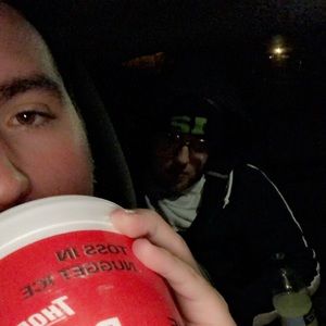 Meet your Posher, Hunter